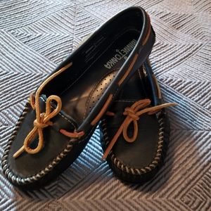 Minnetonka Leather Boat Moccasin Slip On